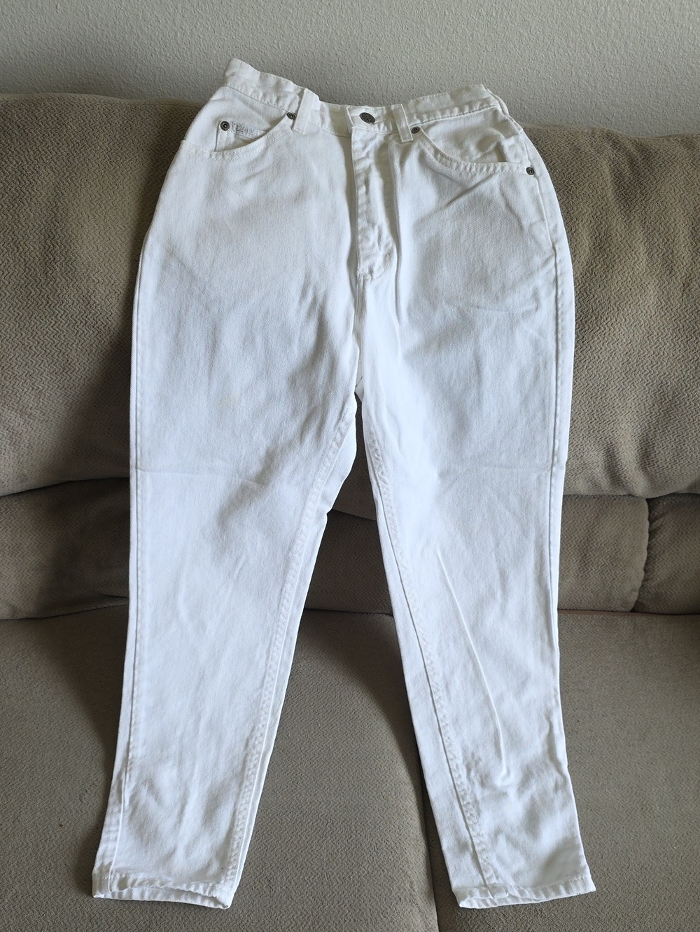 Lee White High-Rise Tapered Jeans